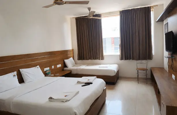 Deluxe Triple Stay