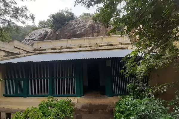 Skandasramam